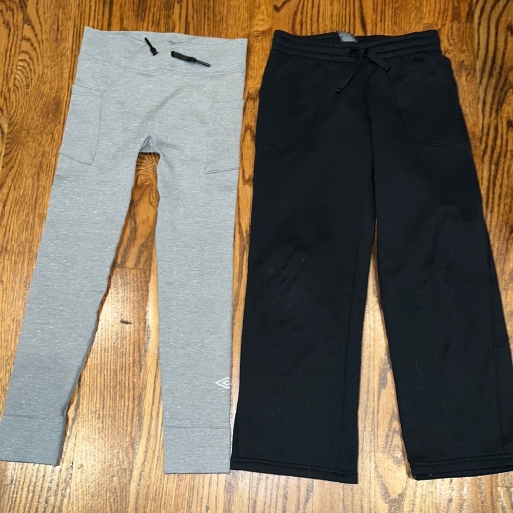 Girls Umbro and C9 bundle of leggings and fleece bottoms size 6/6x NWOT